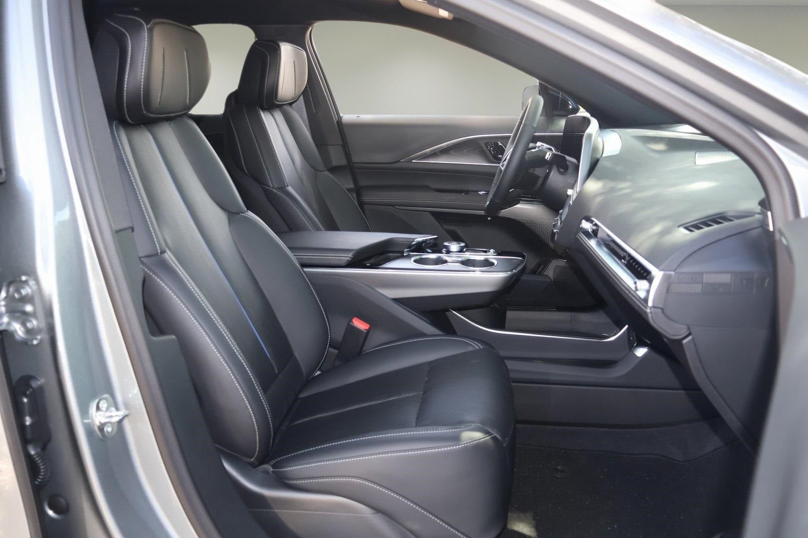 2025 Cadillac LYRIQ Luxury