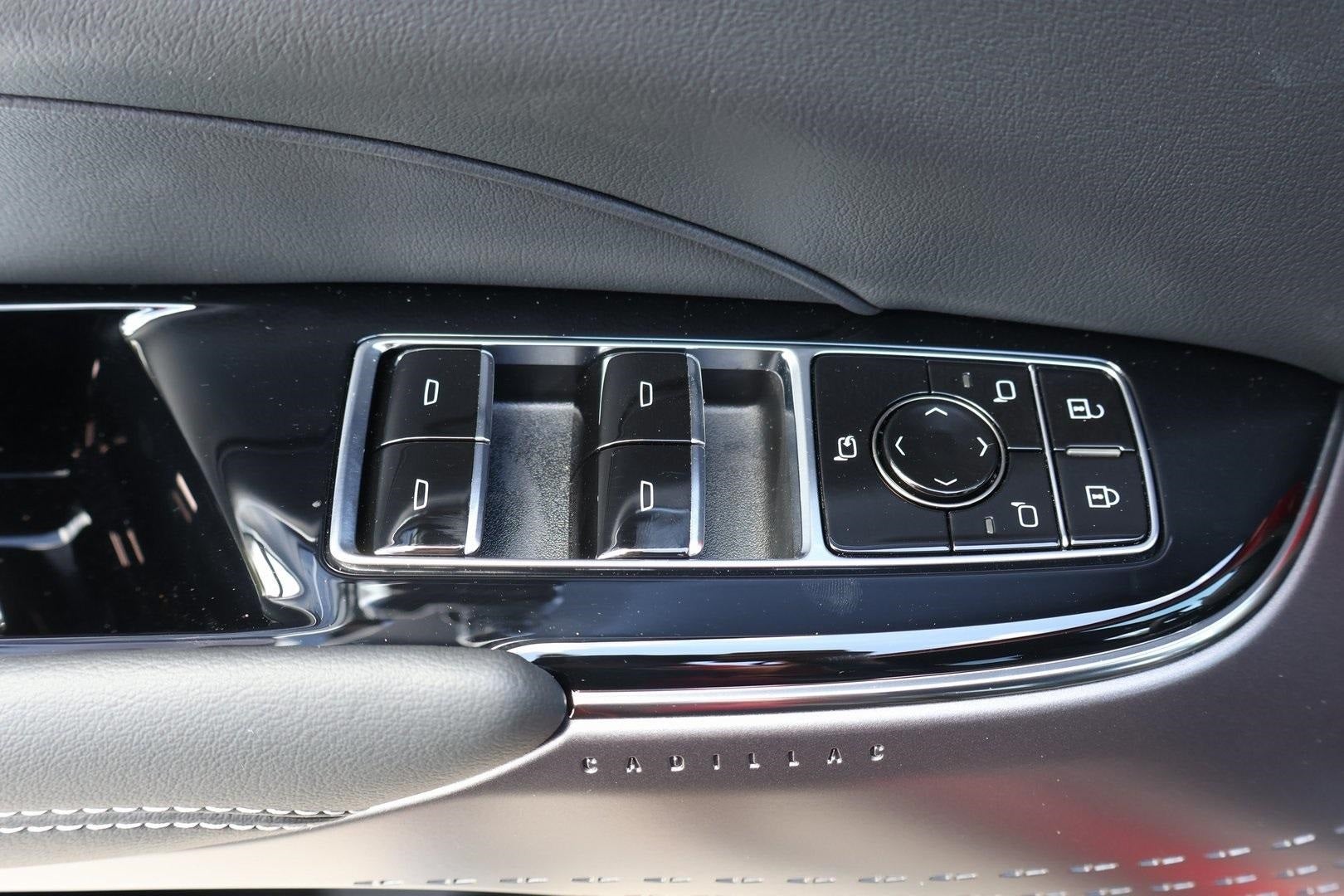 2025 Cadillac LYRIQ Luxury