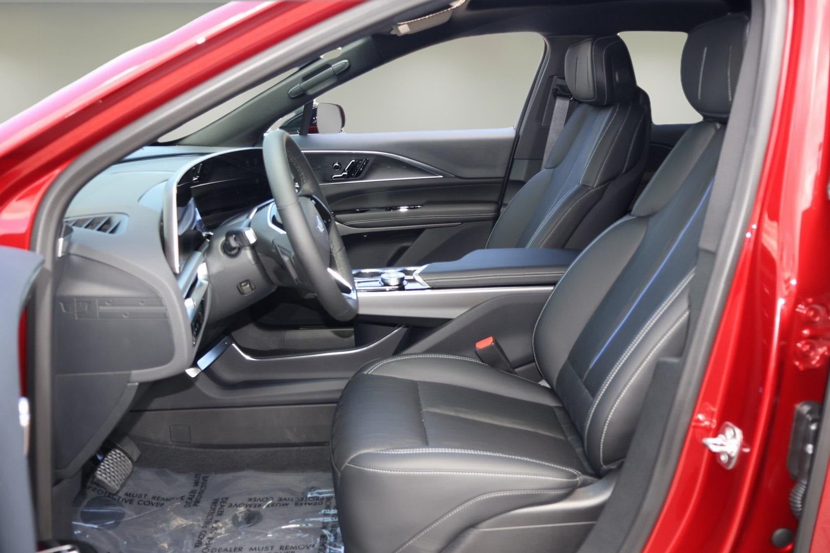 2025 Cadillac LYRIQ Luxury