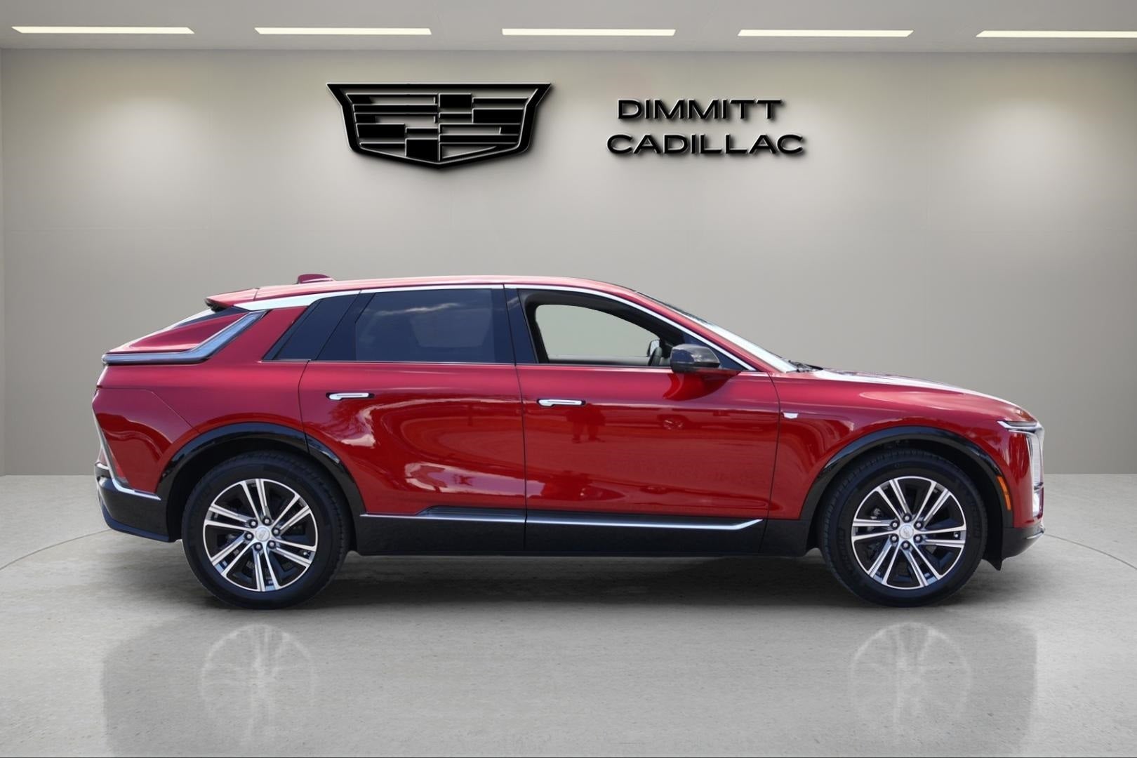 2025 Cadillac LYRIQ Luxury