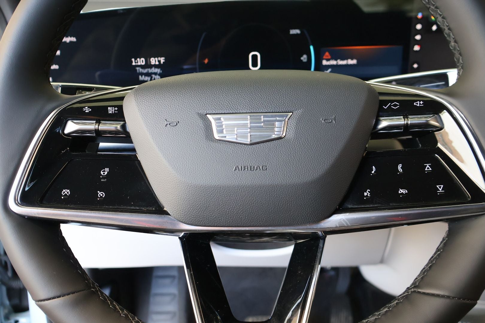 2024 Cadillac LYRIQ Sport