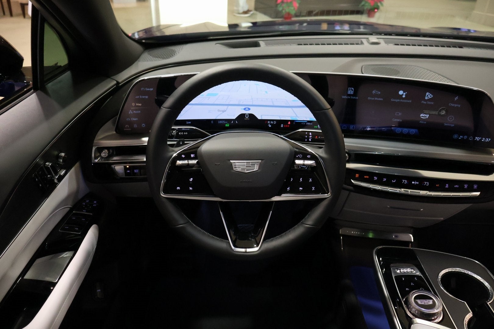 2025 Cadillac LYRIQ Sport