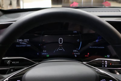 2025 Cadillac LYRIQ Sport