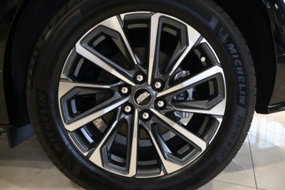 2025 Cadillac LYRIQ Sport