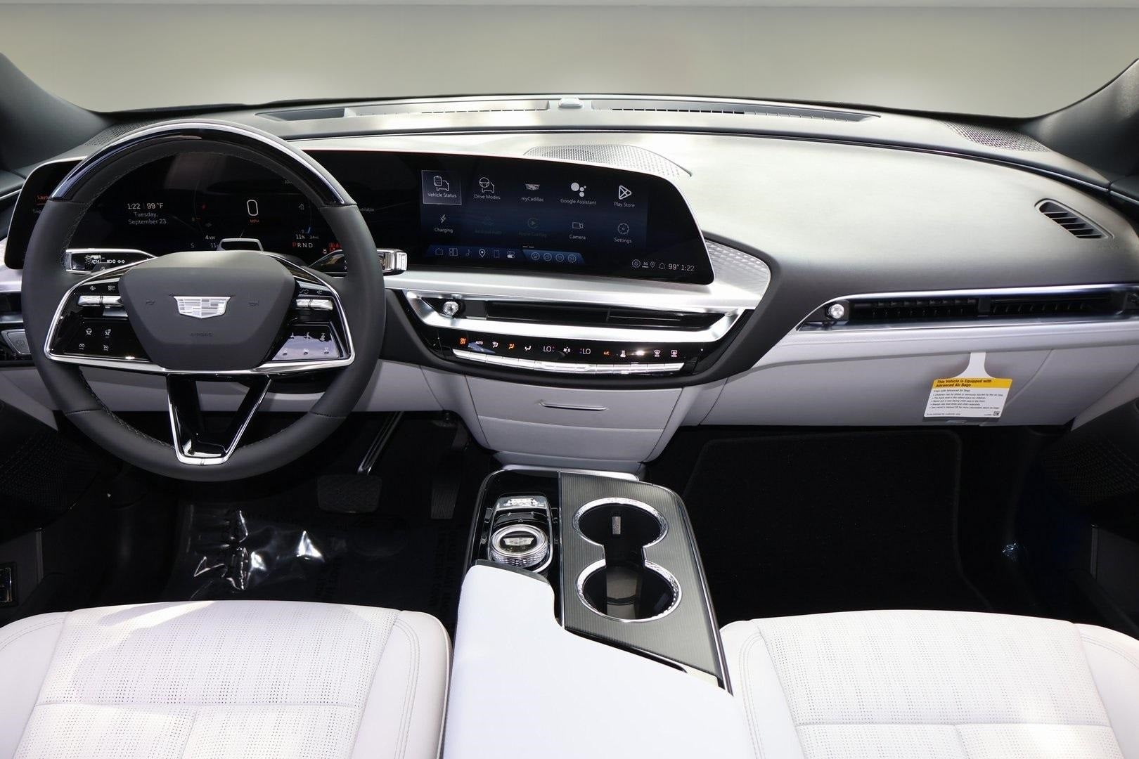 2026 Cadillac LYRIQ Sport