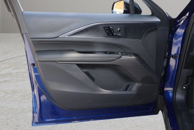 2025 Cadillac LYRIQ Sport