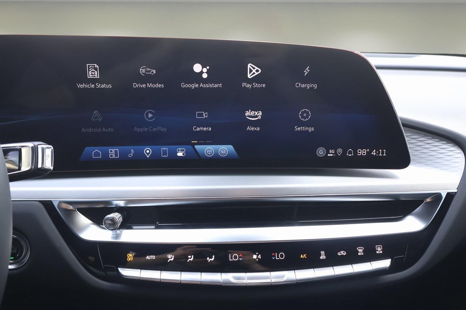 2025 Cadillac LYRIQ Sport