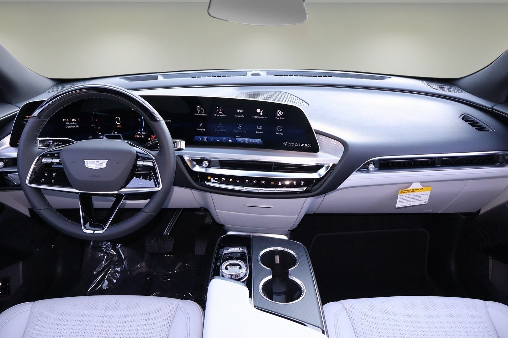 2026 Cadillac LYRIQ Sport