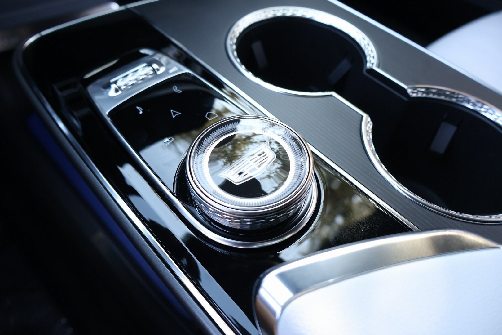 2026 Cadillac LYRIQ Premium Sport