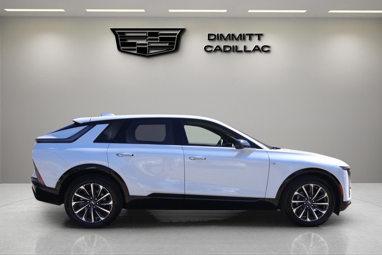 2026 Cadillac LYRIQ Premium Sport