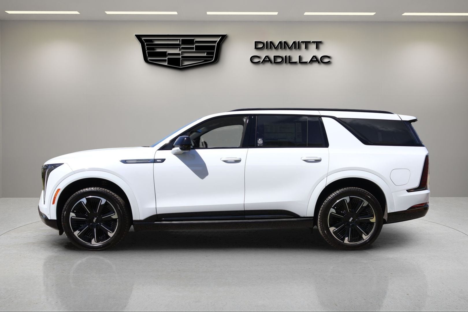 2026 Cadillac ESCALADE IQL Sport