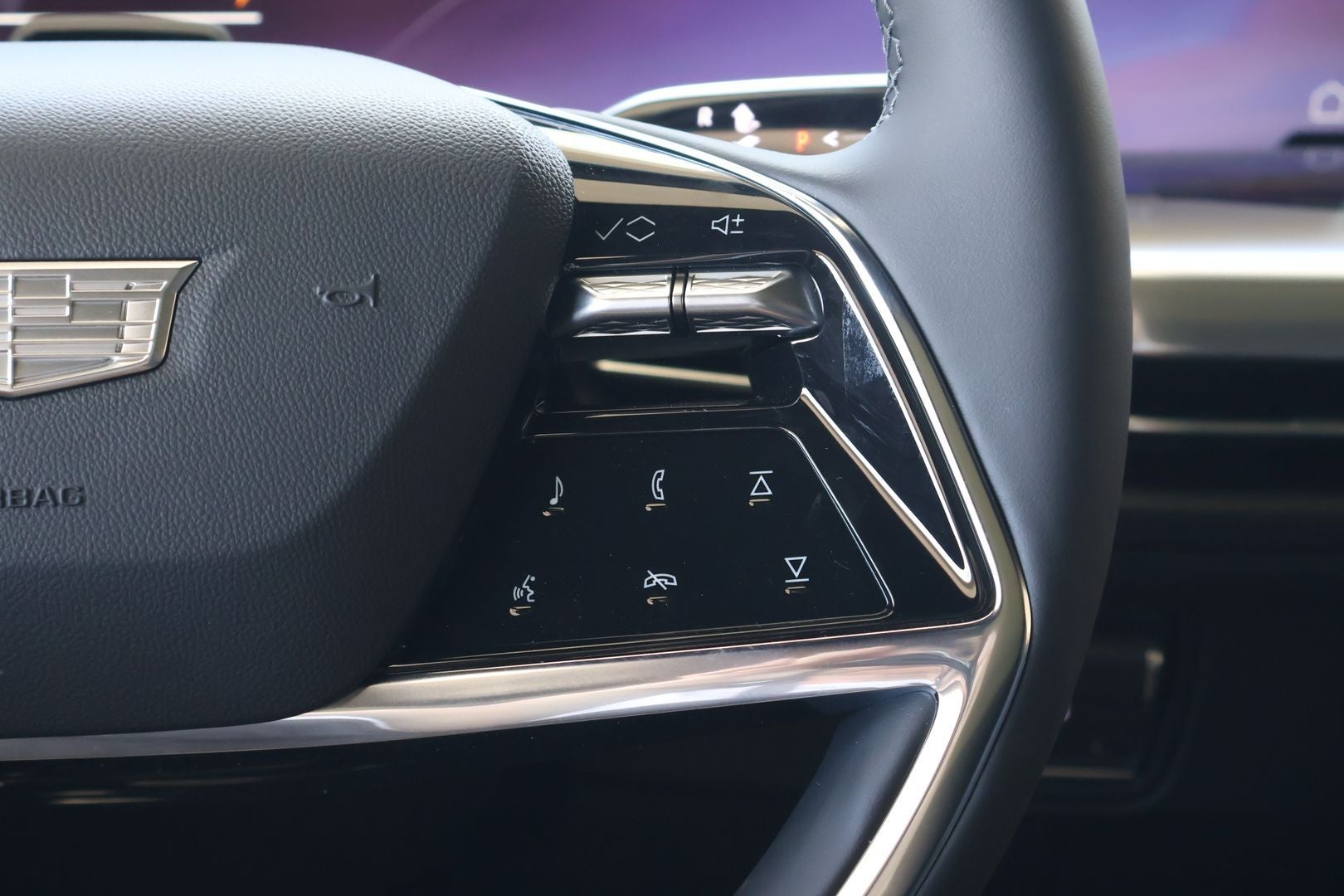 2026 Cadillac ESCALADE IQL Sport