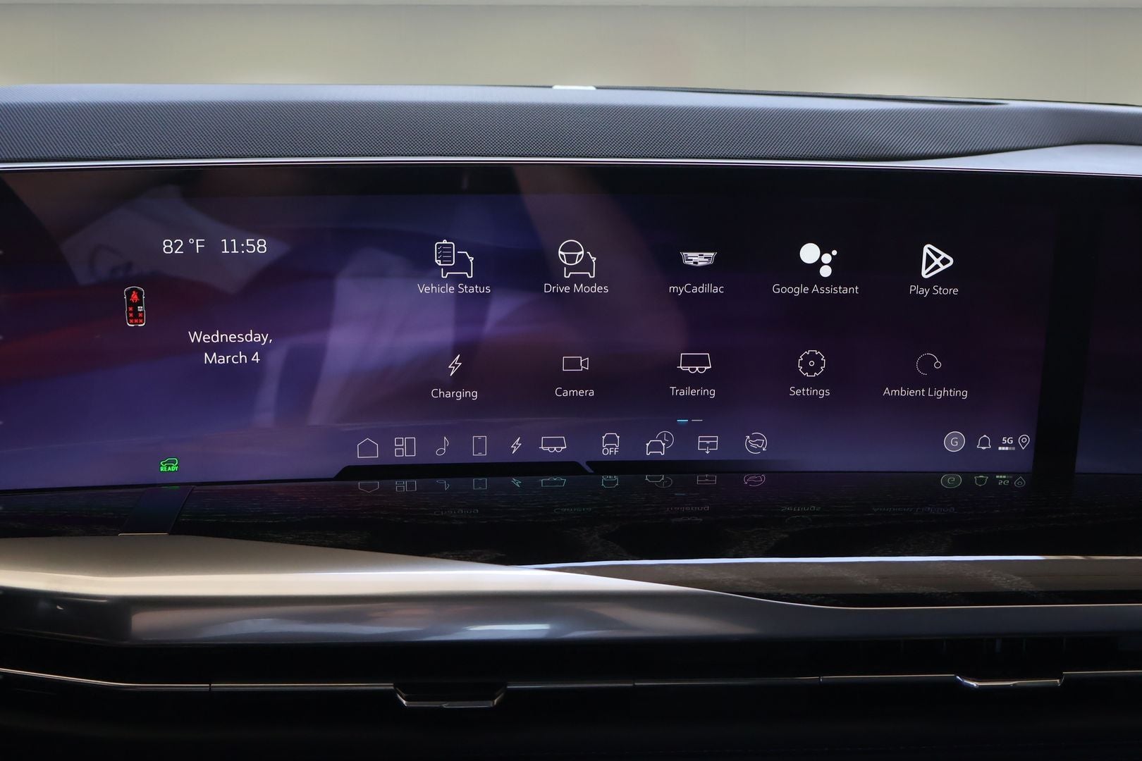 2026 Cadillac ESCALADE IQL Sport