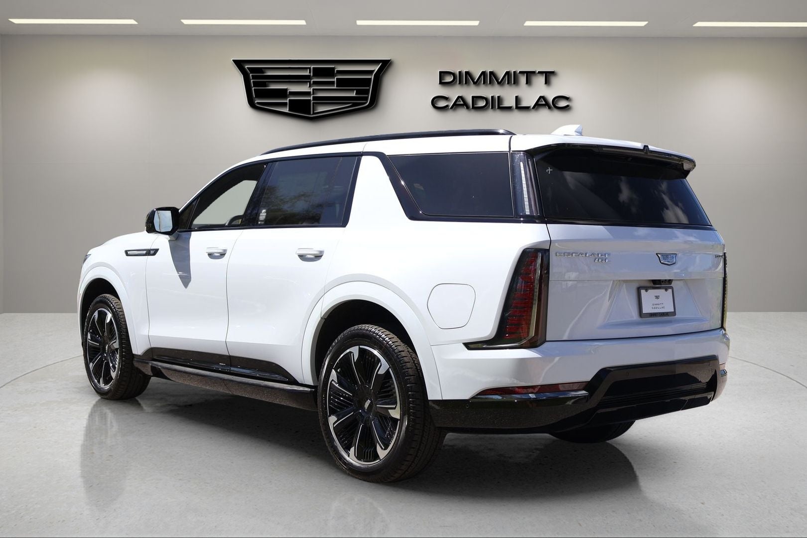 2026 Cadillac ESCALADE IQL Sport