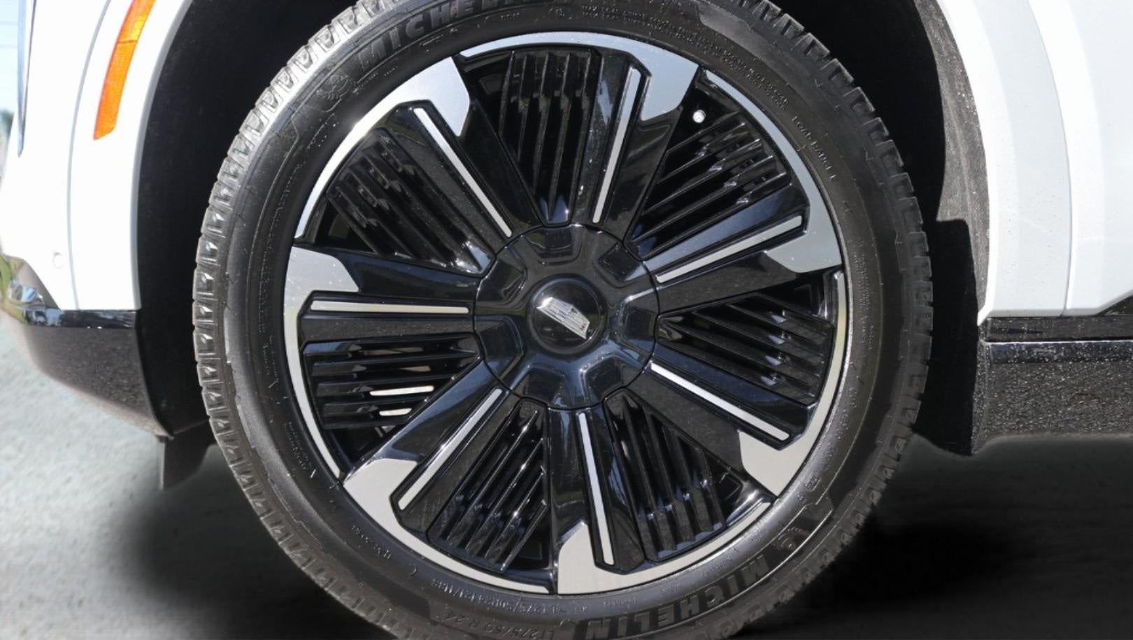 2026 Cadillac ESCALADE IQL Sport