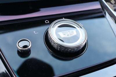 2025 Cadillac Escalade Premium Luxury