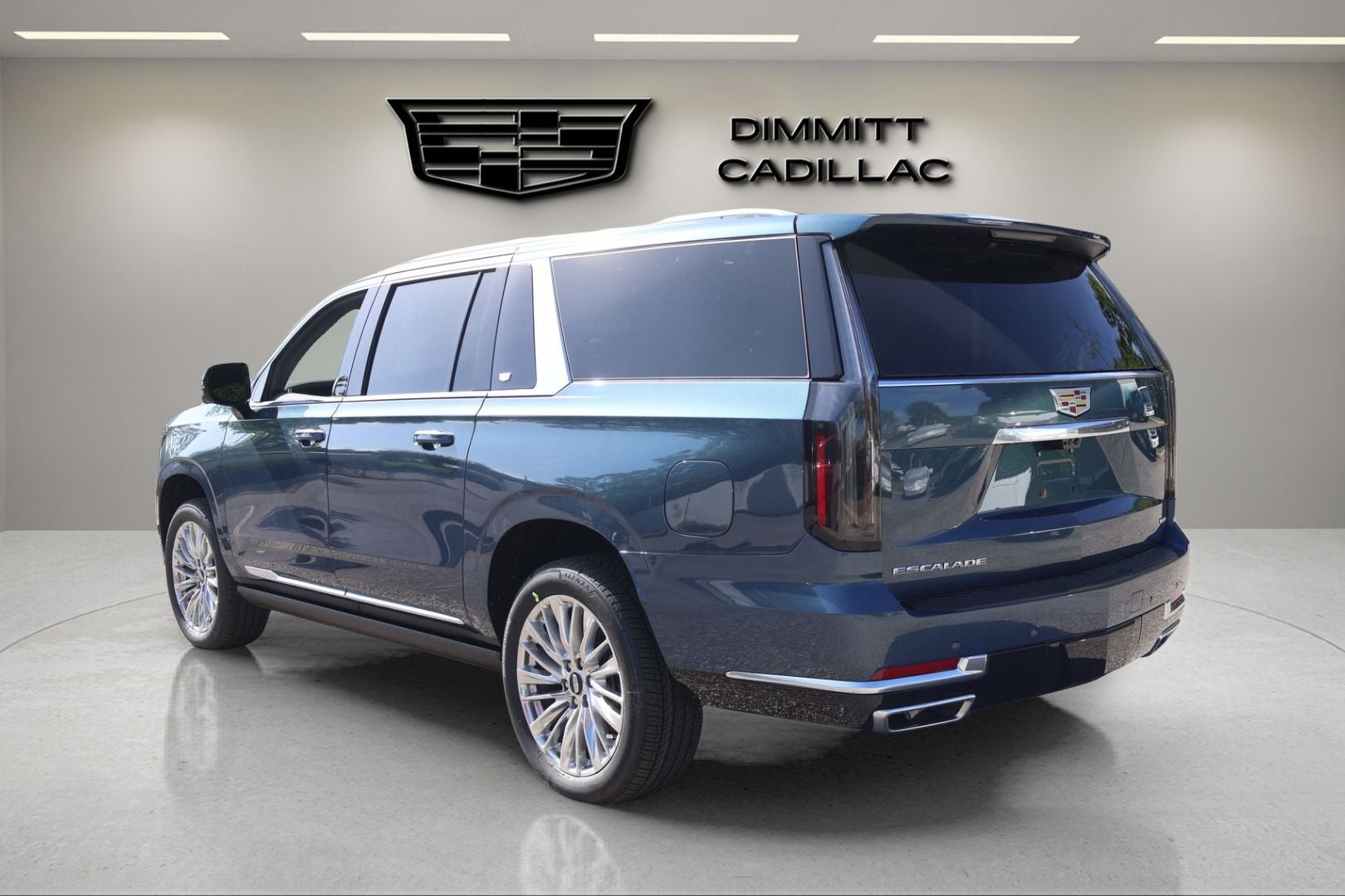 2026 Cadillac Escalade ESV Luxury