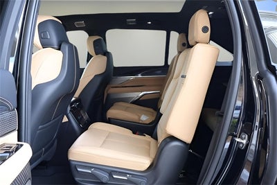 2025 Cadillac ESCALADE IQ Luxury 2