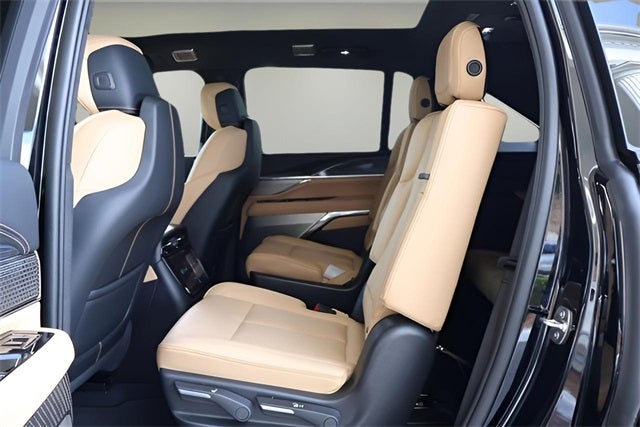 2025 Cadillac ESCALADE IQ Luxury 2