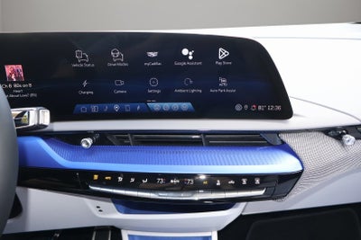 2026 Cadillac OPTIQ Luxury