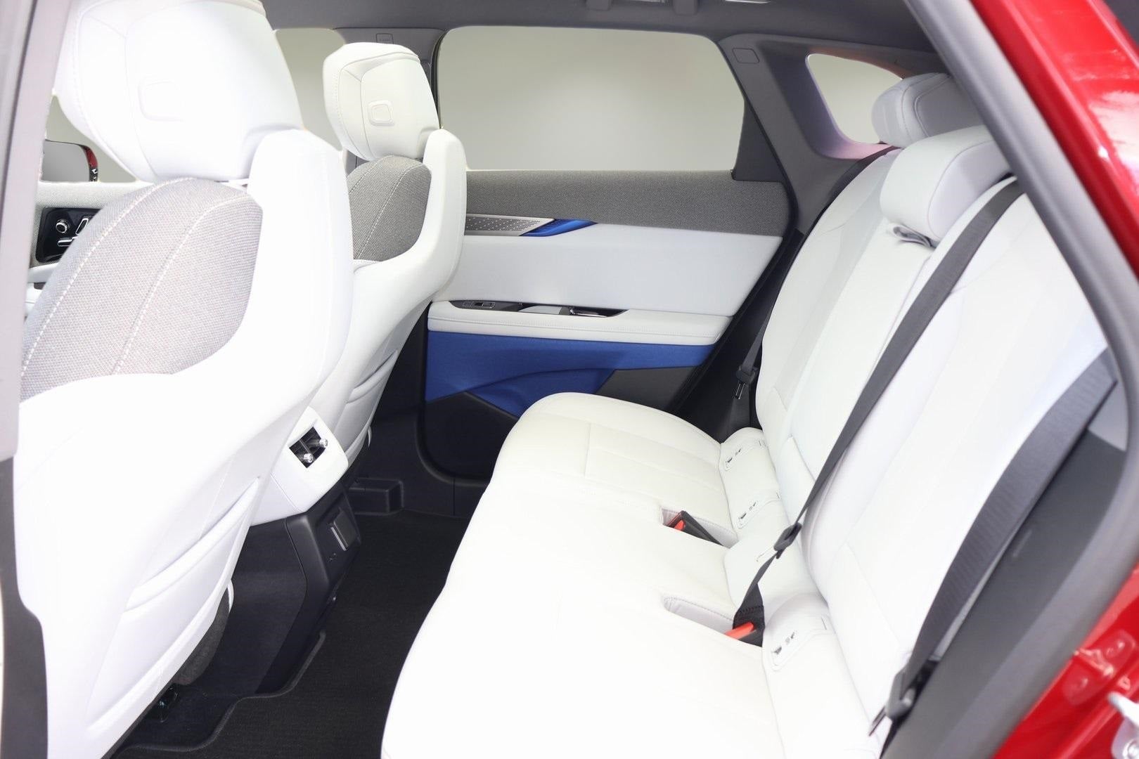 2025 Cadillac OPTIQ Luxury