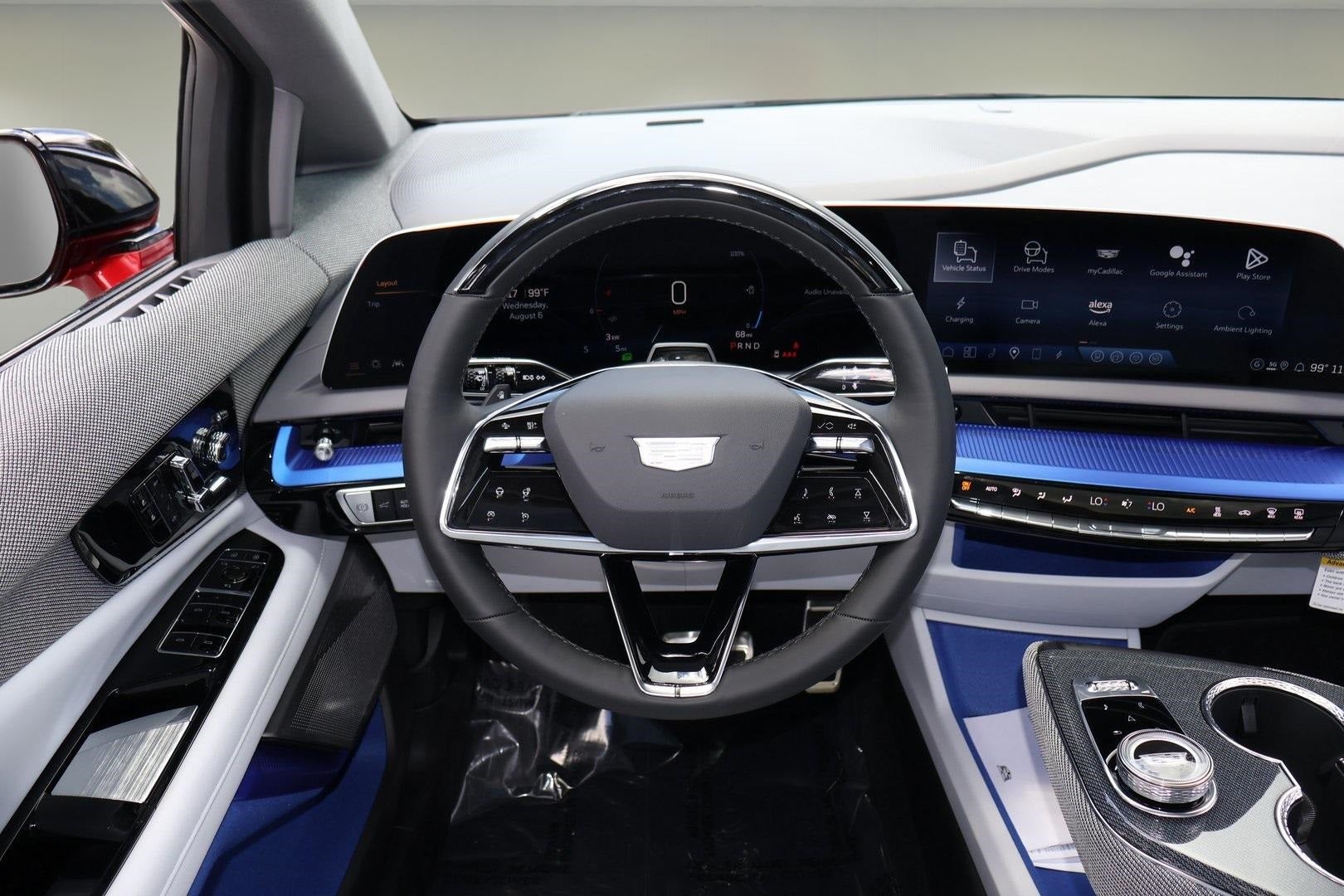 2025 Cadillac OPTIQ Luxury