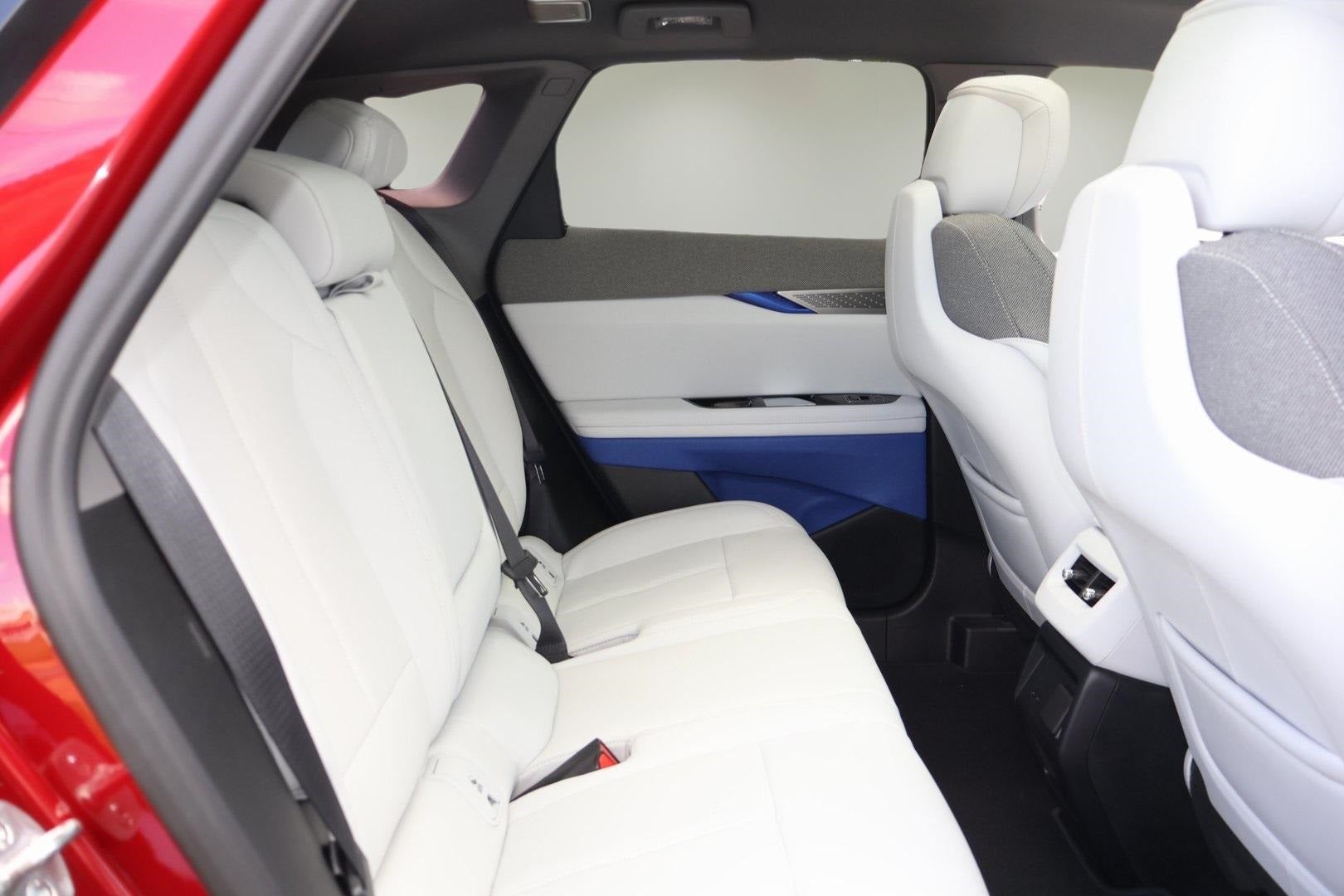 2025 Cadillac OPTIQ Luxury