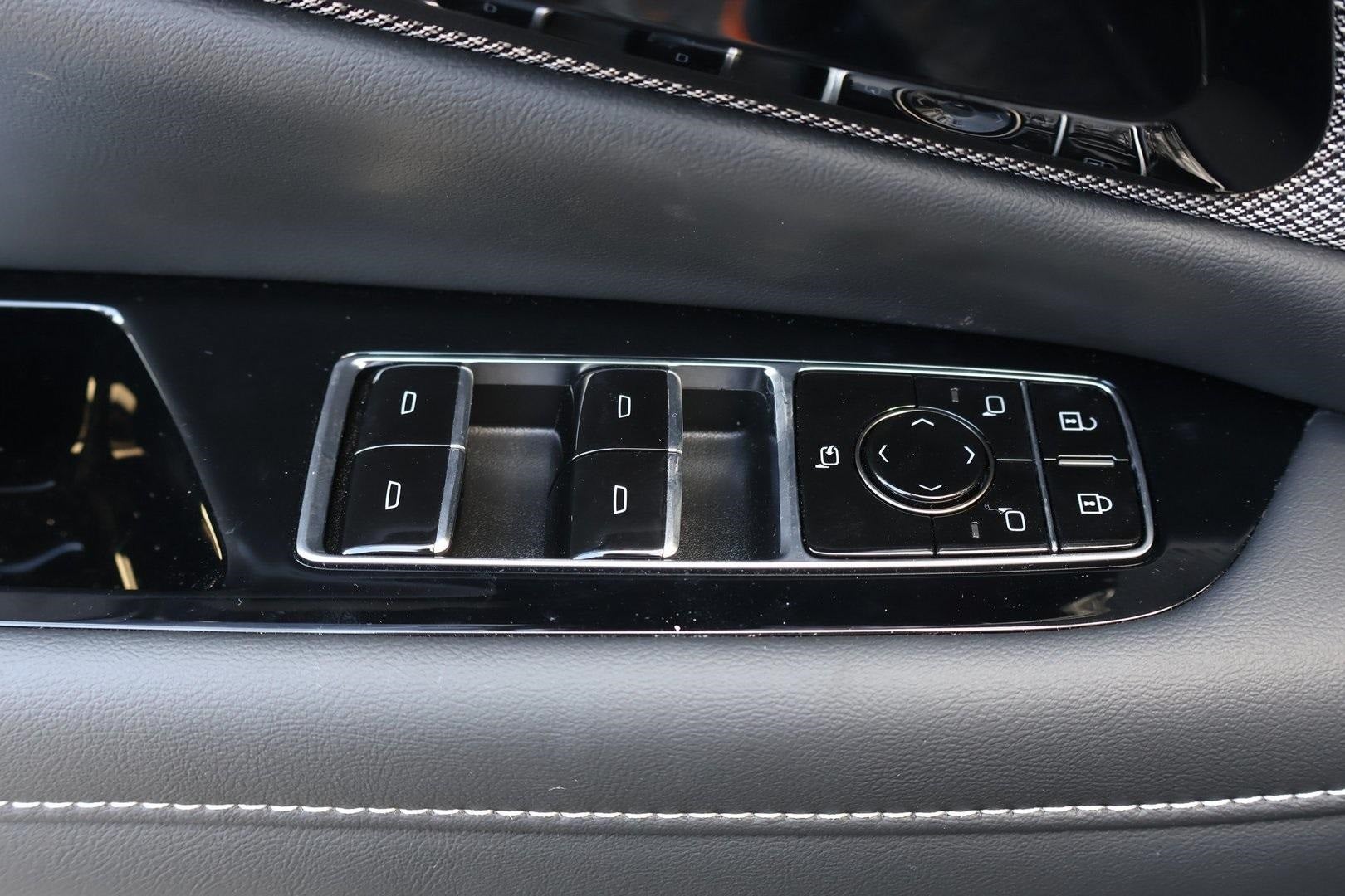 2025 Cadillac OPTIQ Sport