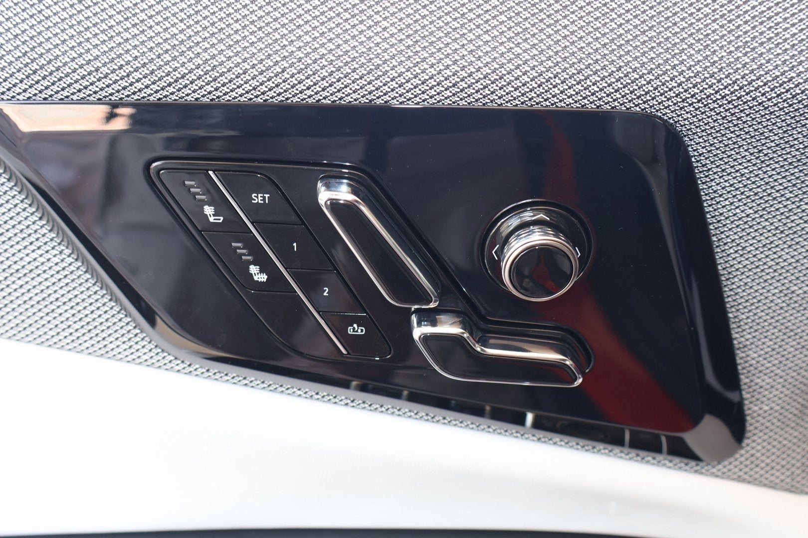 2025 Cadillac OPTIQ Sport