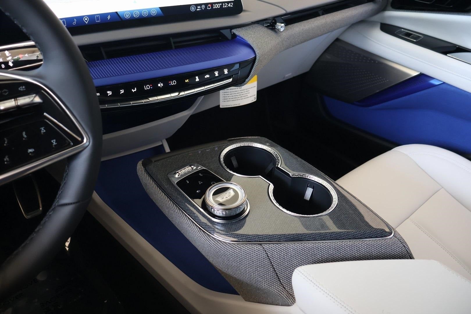 2025 Cadillac OPTIQ Sport