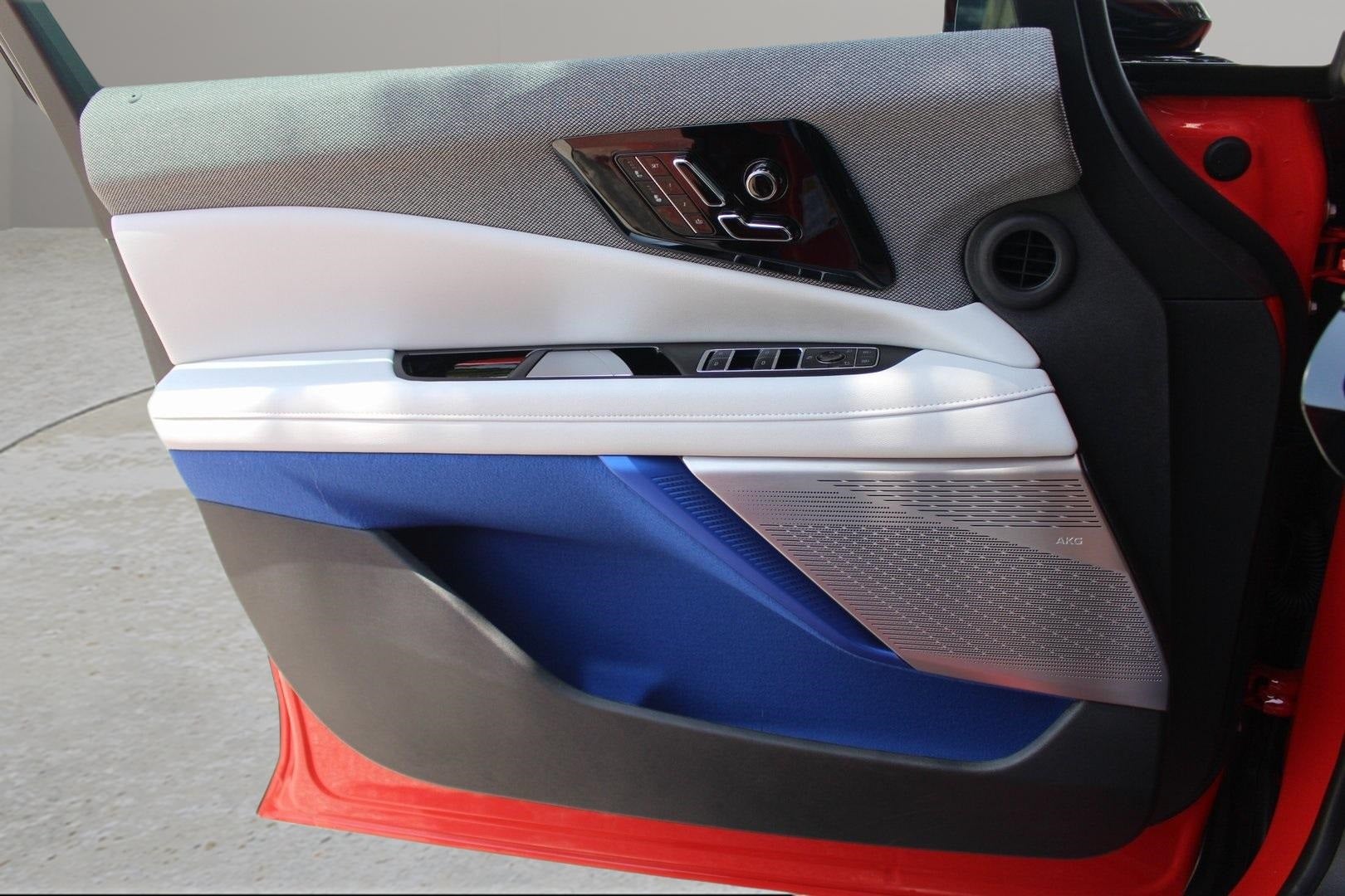 2025 Cadillac OPTIQ Sport