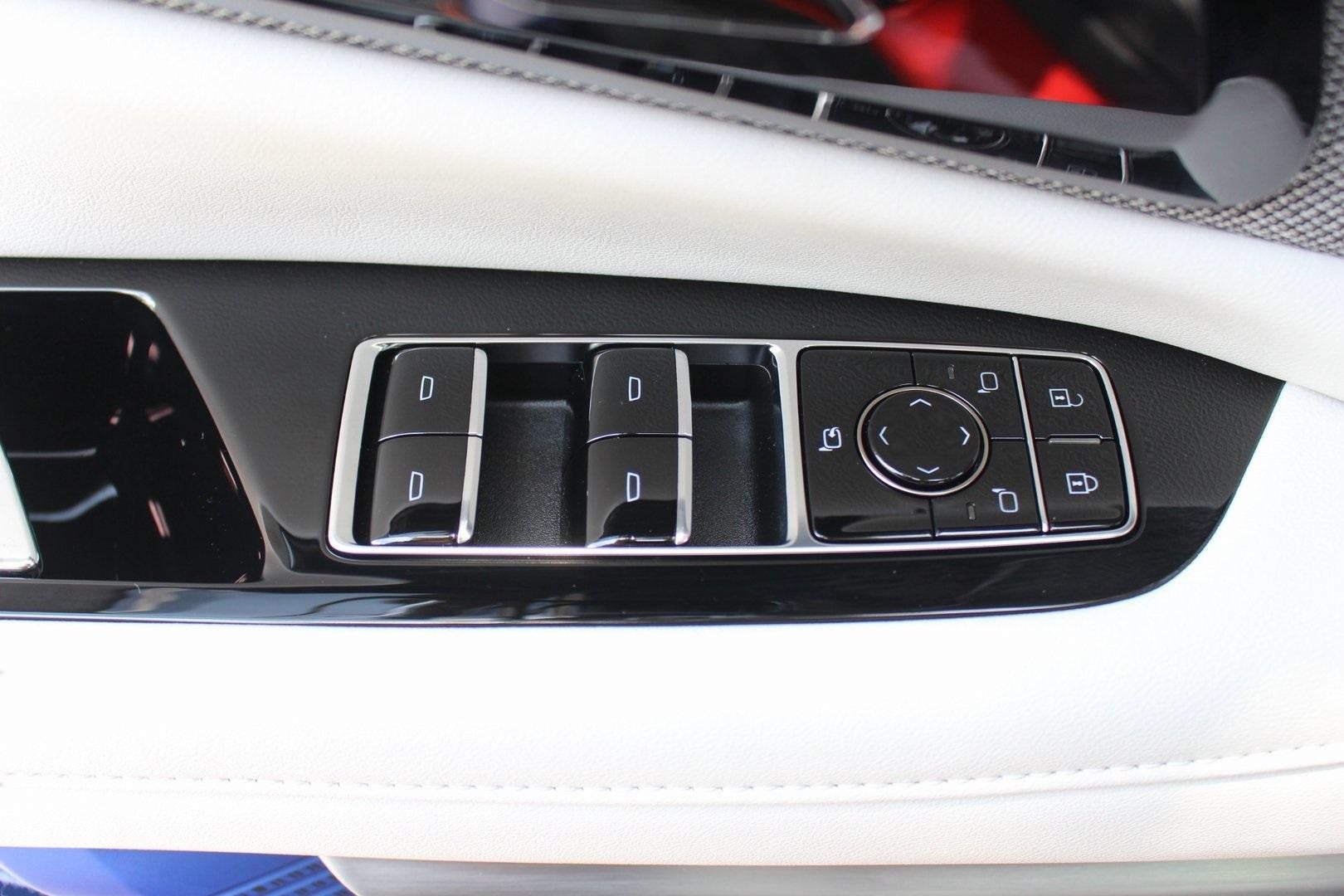 2025 Cadillac OPTIQ Sport