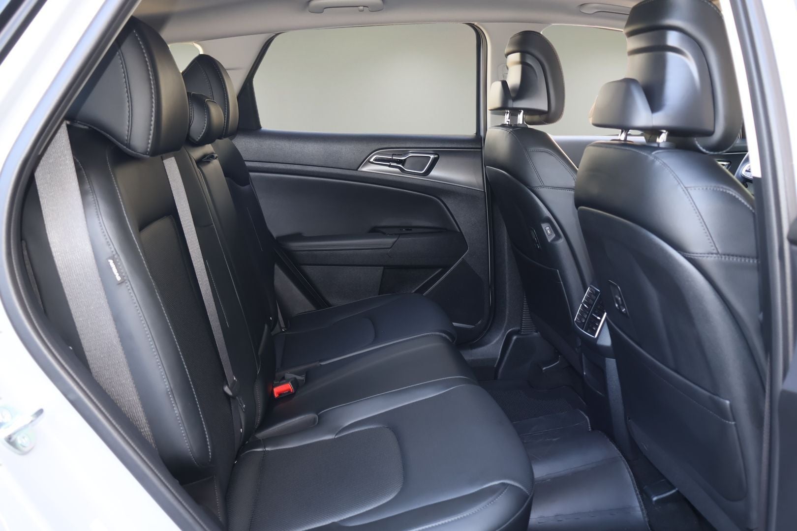 2024 Kia Sportage SX