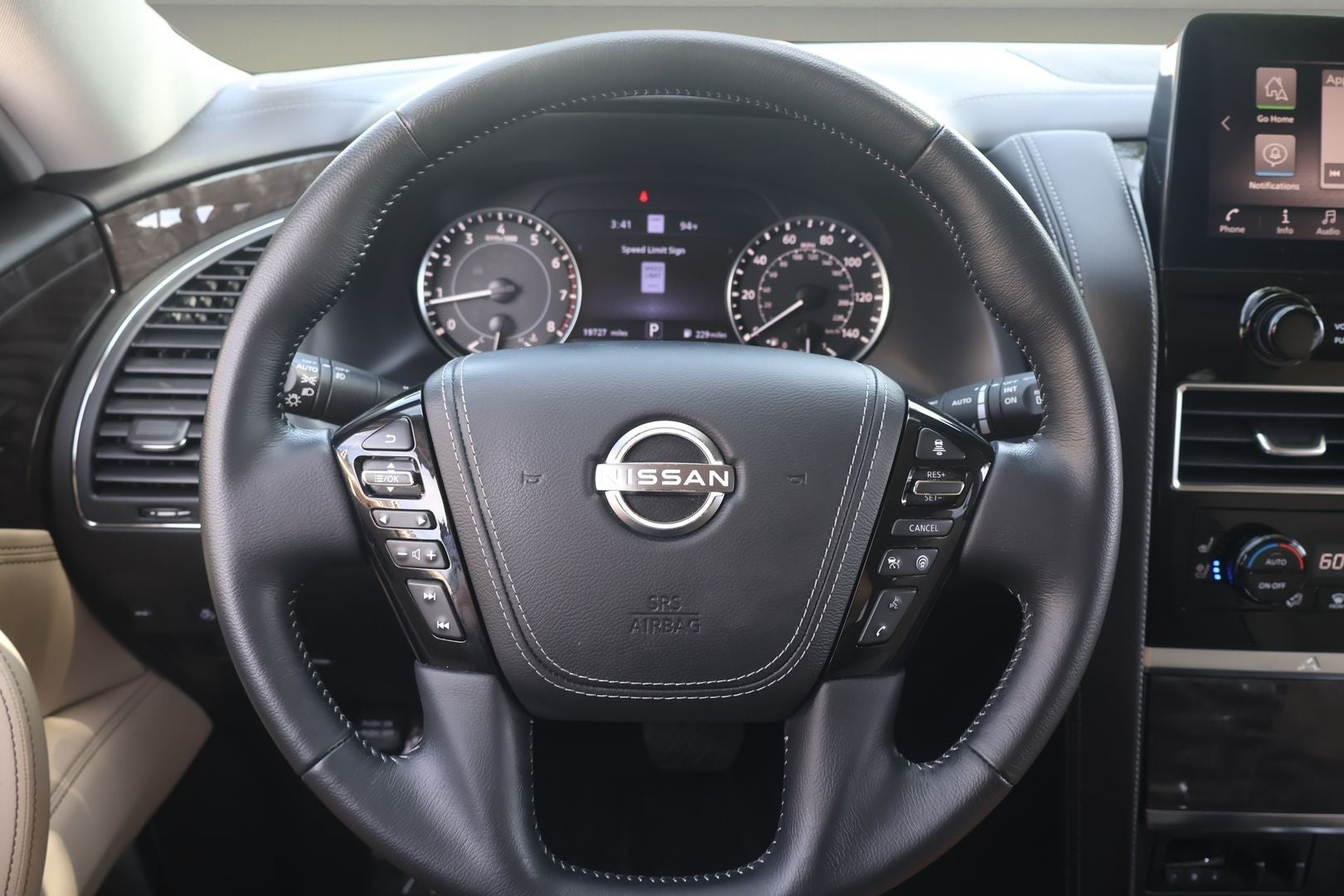 2024 Nissan Armada Platinum