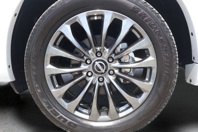 2024 Nissan Armada Platinum