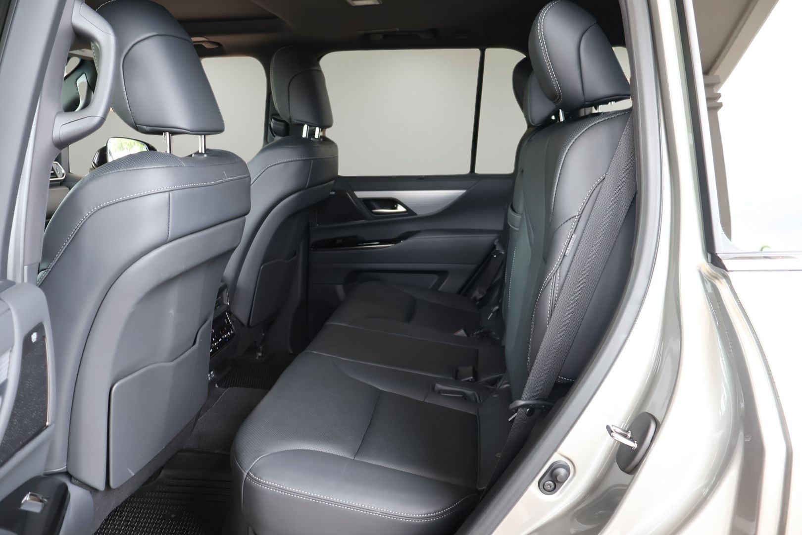 2024 Lexus LX 600 F SPORT