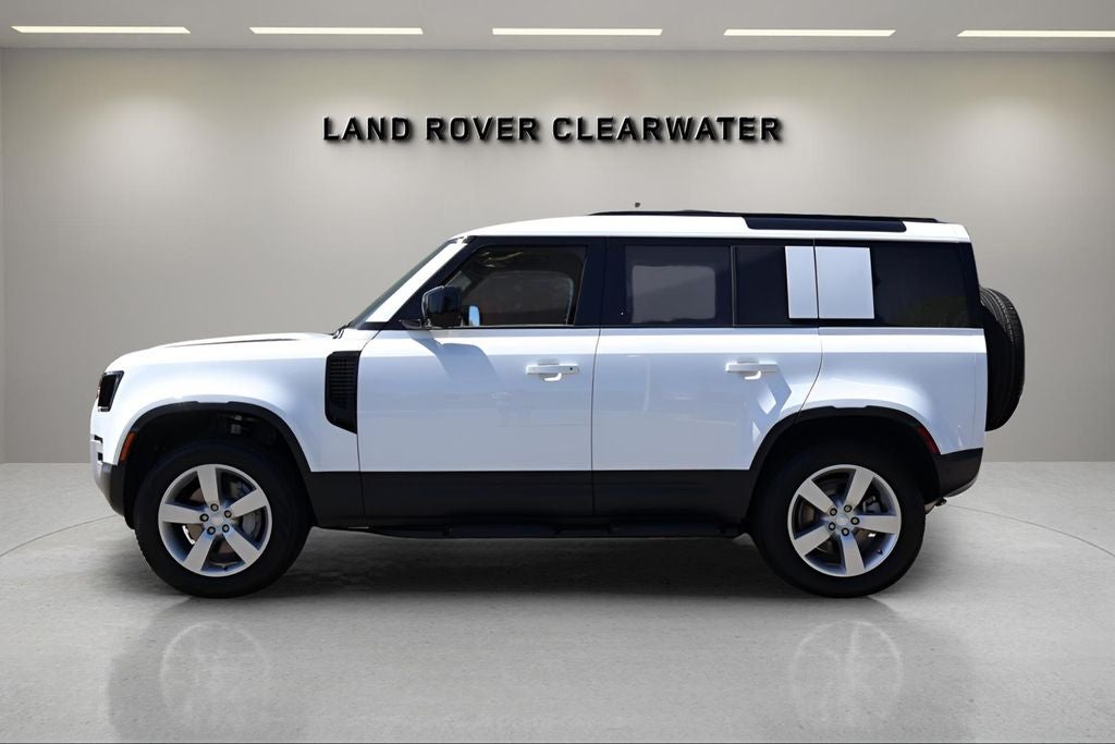 2025 Land Rover Defender 110 S