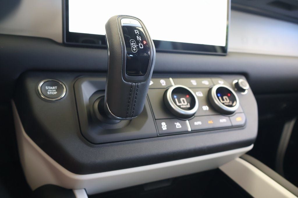 2025 Land Rover Defender 110 S