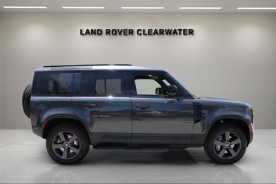 2025 Land Rover Defender 110 S