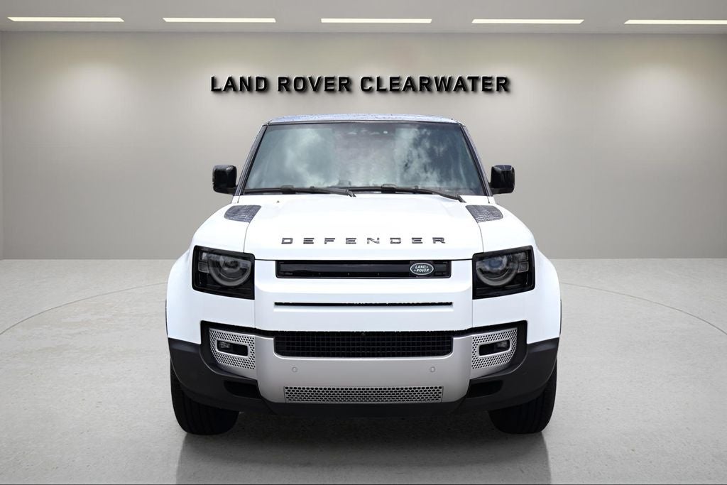 2025 Land Rover Defender 130 S