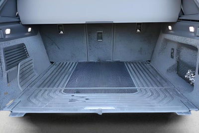 2025 Land Rover Range Rover Plug-In Hybrid SE