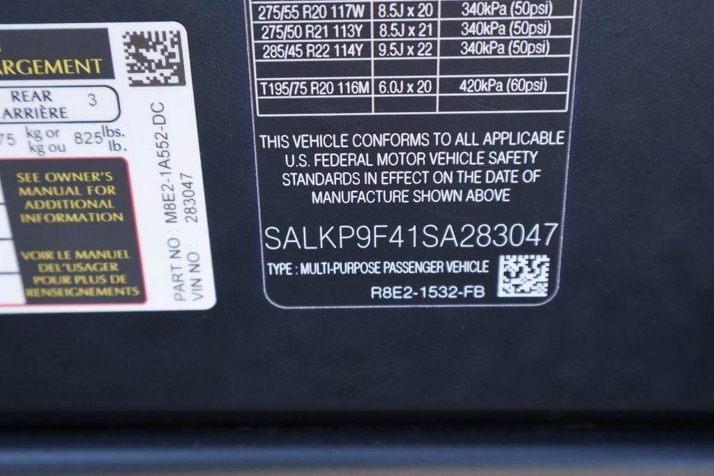 2025 Land Rover Range Rover Plug-In Hybrid SE