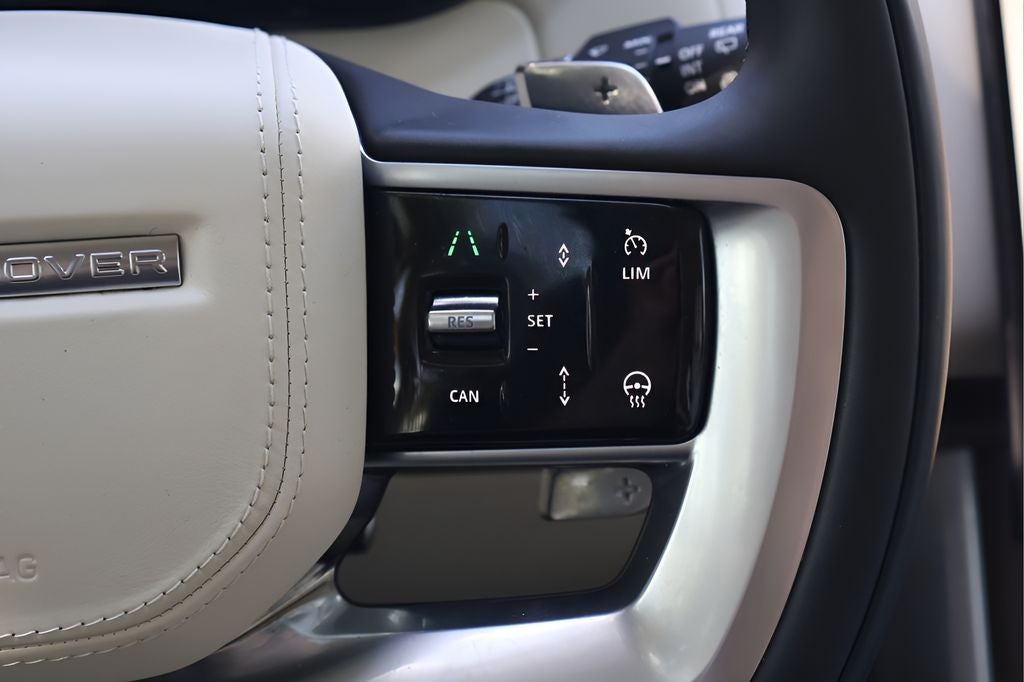 2024 Land Rover Range Rover SE