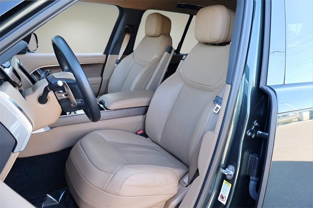 2023 Land Rover Range Rover SE
