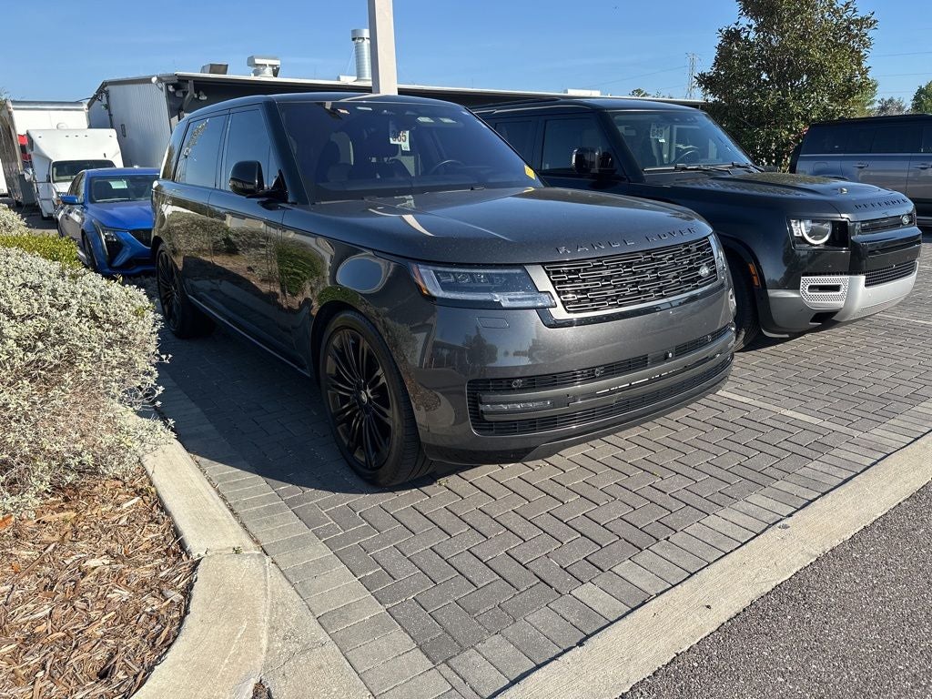 2023 Land Rover Range Rover SE LWB