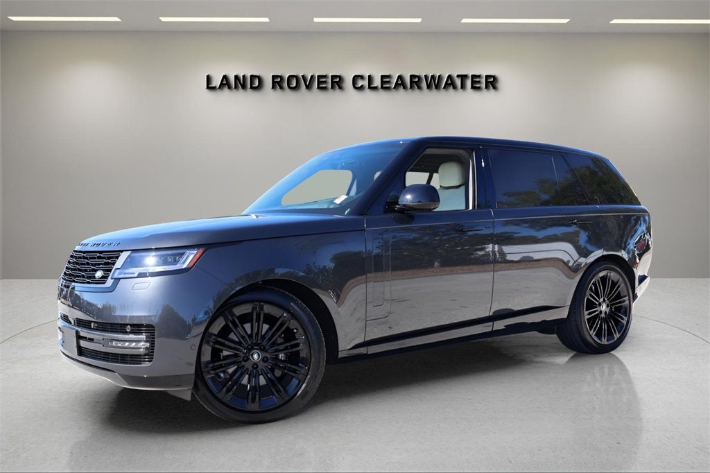 2025 Land Rover Range Rover SE LWB