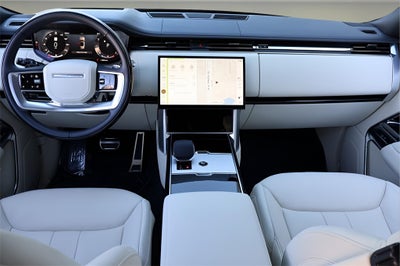2025 Land Rover Range Rover SE LWB