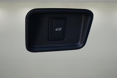 2025 Land Rover Range Rover SE LWB