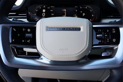 2025 Land Rover Range Rover SE LWB