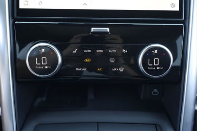 2025 Land Rover Discovery Dynamic SE